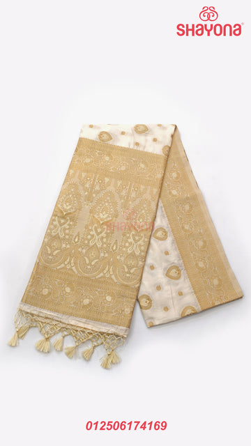Ivory White Banarasi Soft Silk Saree – A Symphony of Subtle Luxury