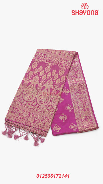 Magenta Banarasi Soft Silk Saree – A Symbol of Timeless Beauty