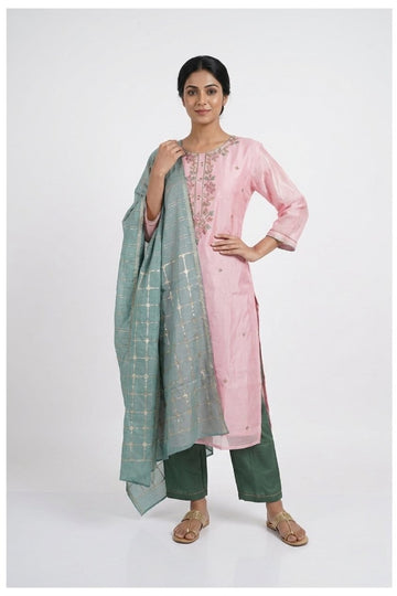 Blush Pink Embroidered Kurta Pant Set With Aqua Dupatta