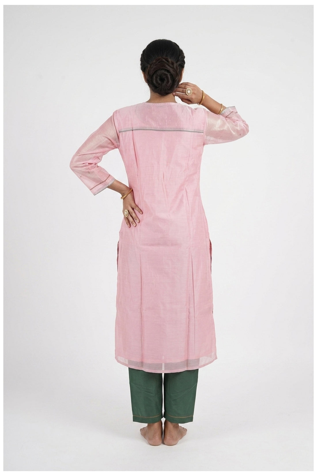 Blush Pink Embroidered Kurta Pant Set With Aqua Dupatta