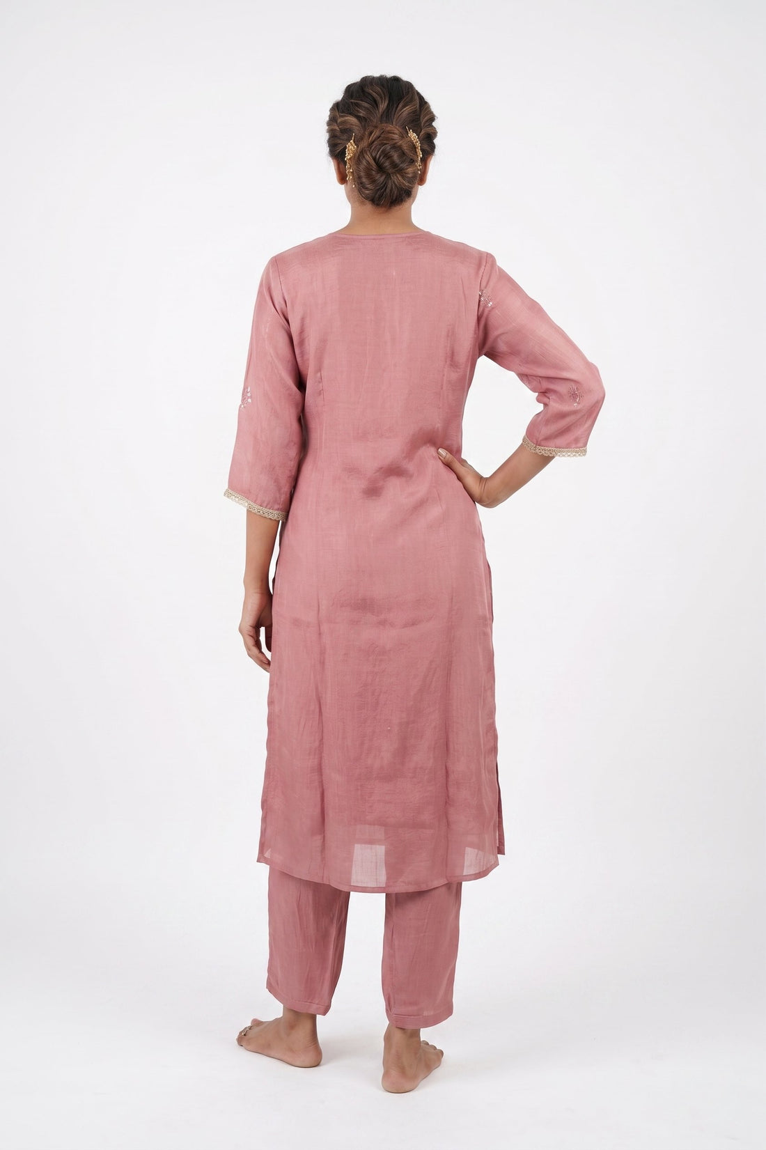 Rose Pink Embroidered Festive Kurta Set With Dupatta