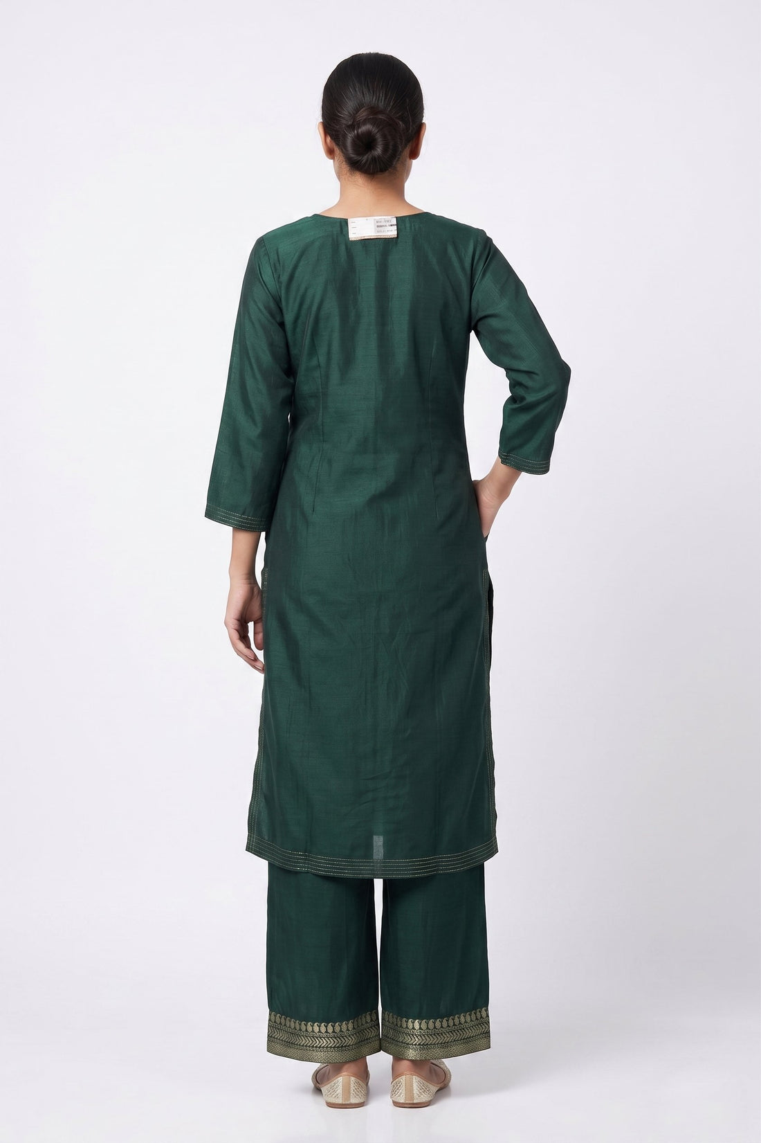 Emerald Green Banarasi Inspired Kurta Set With Woven Dupatta