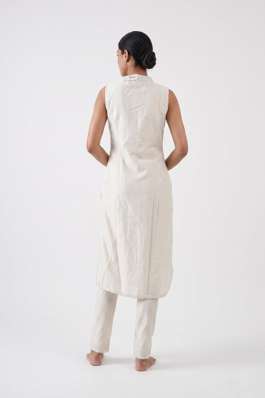 Ivory Elegance Kurta Set With Wine Printed Dupatta