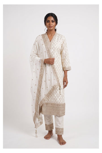 Ivory Elegance Embroidered Kurta Set With Dupatta
