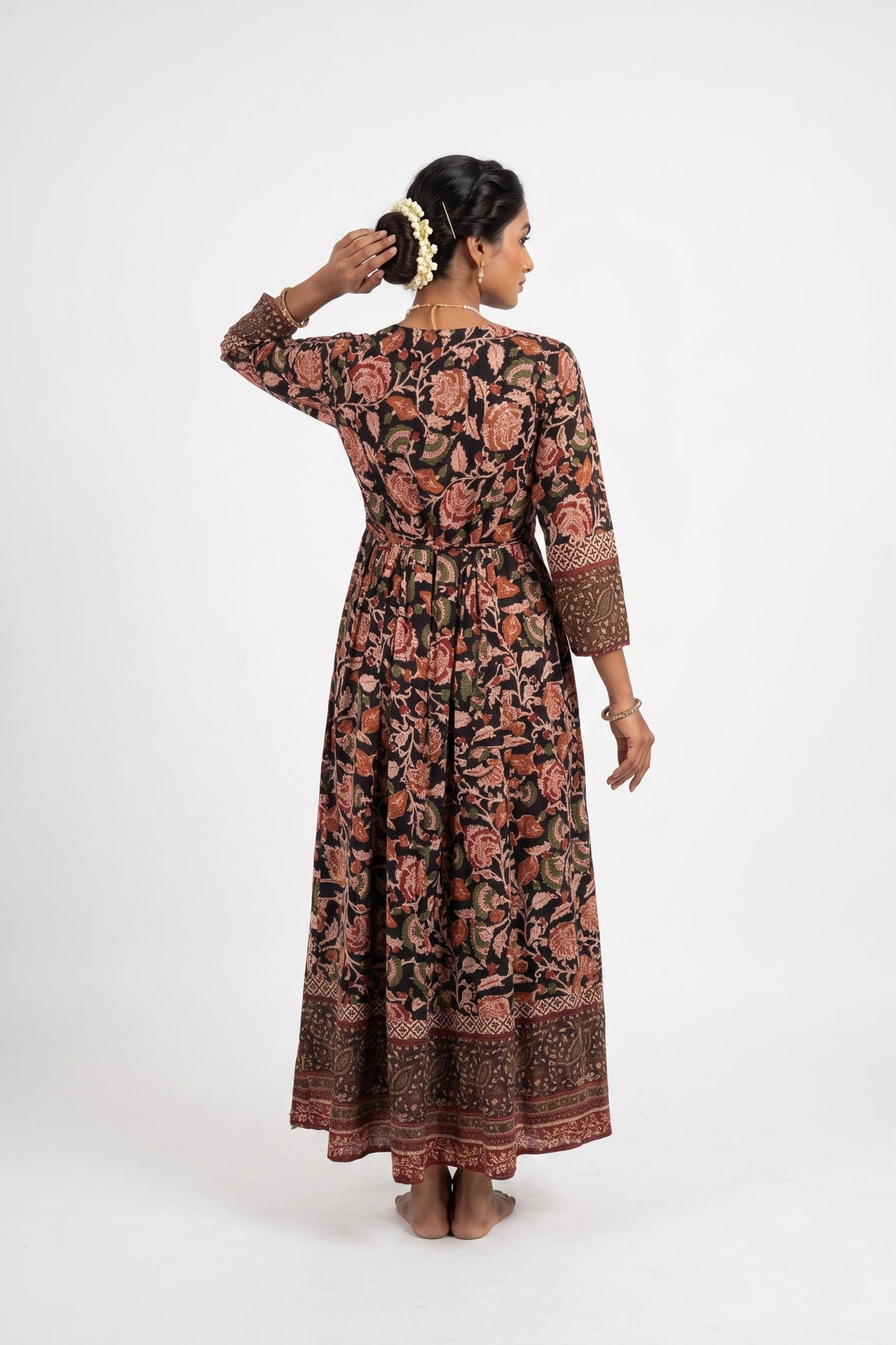 Vintage Floral Printed Ethnic Gown