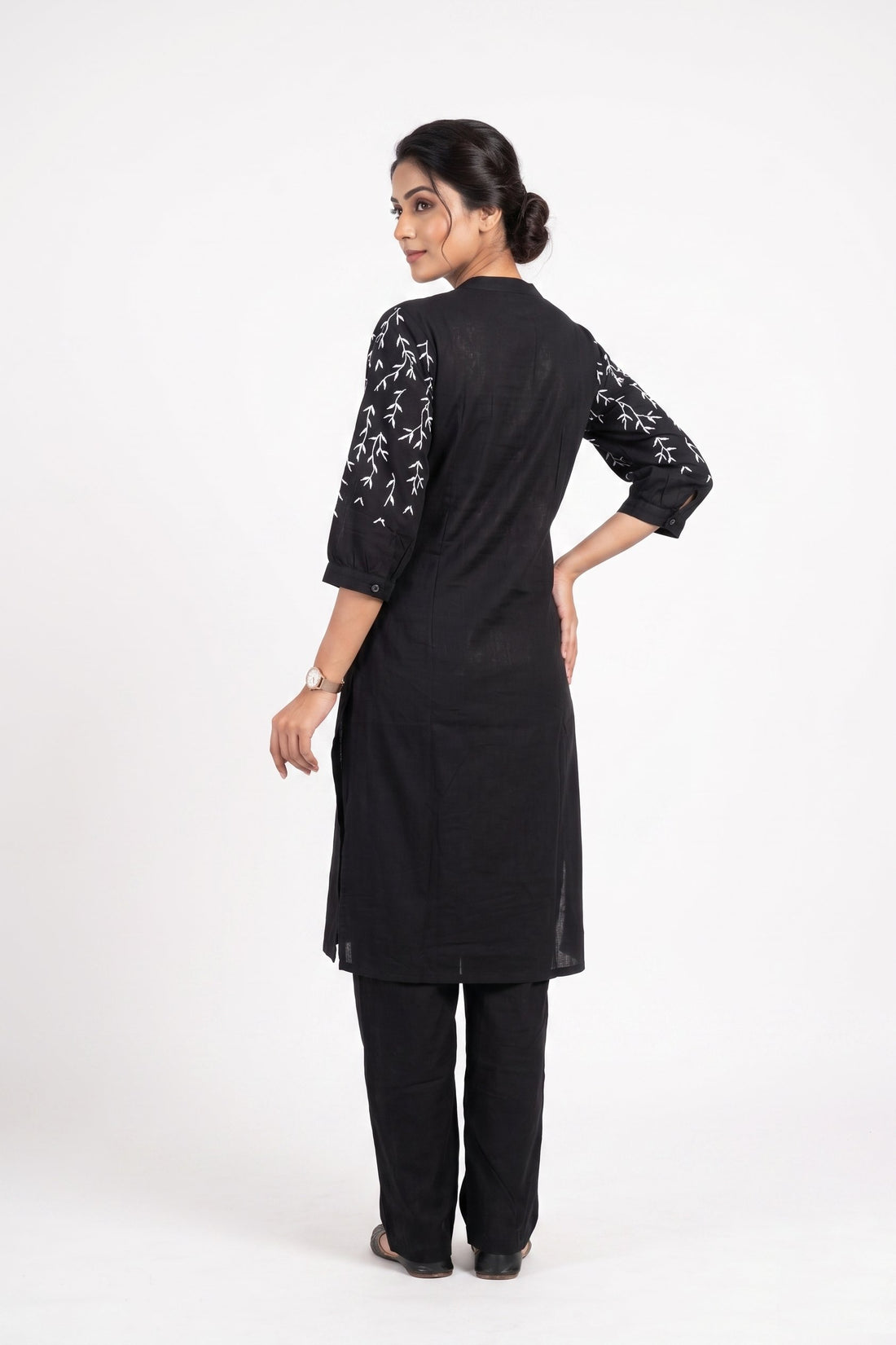 Classic Noir Embroidered Kurta Pant Set