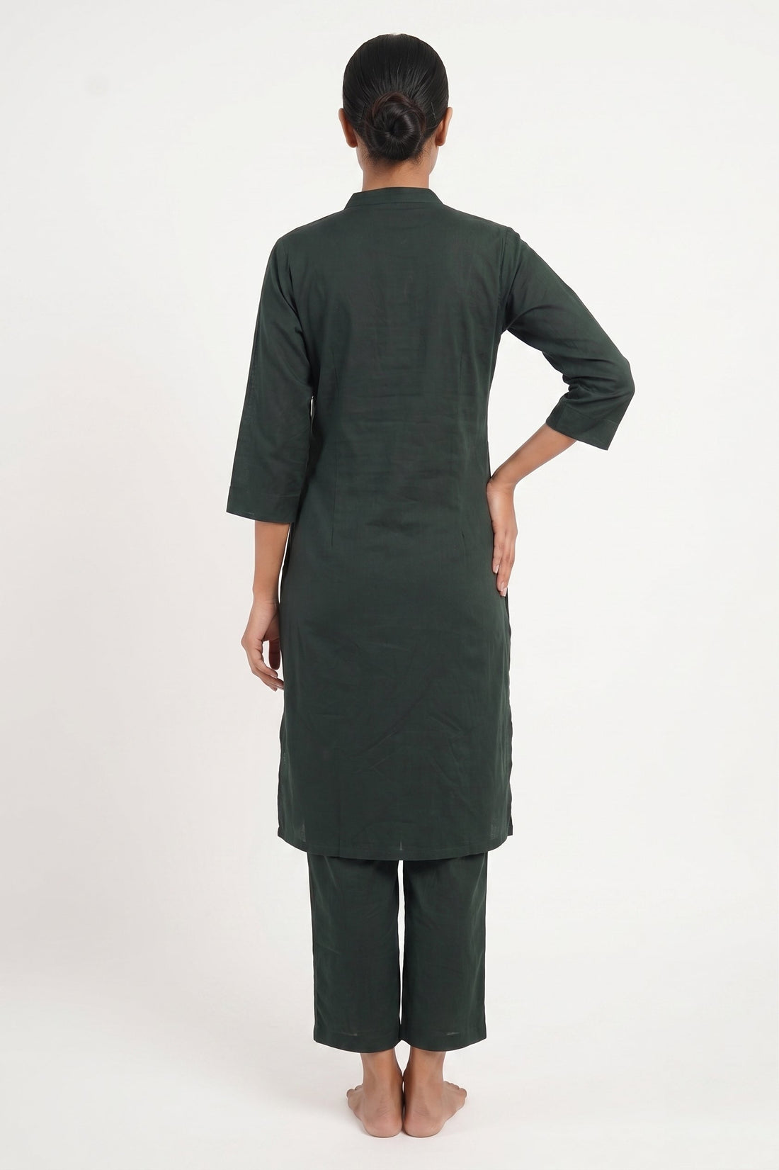 Emerald Grace Embroidered Kurta Pant Set