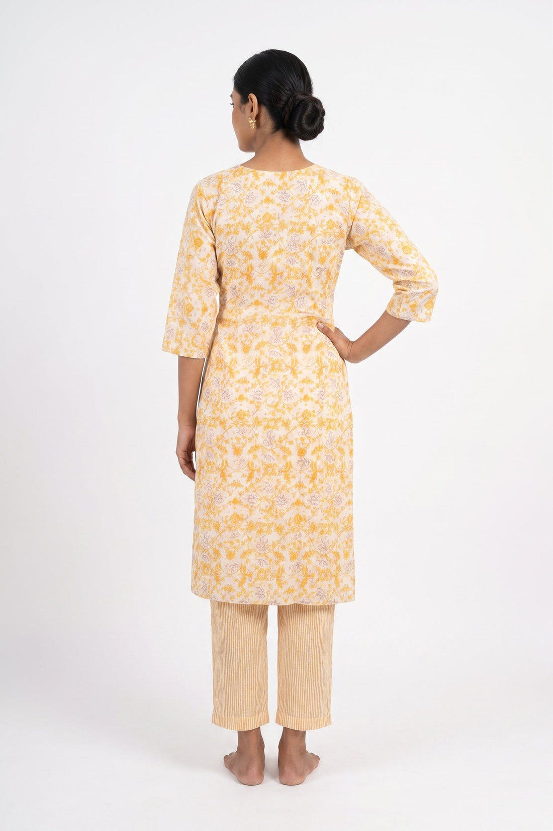 Pastel Yellow Floral Printed Kurta Pant Dupatta Set
