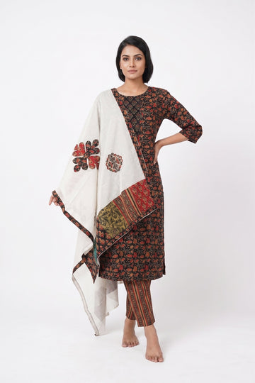 Black Floral Printed Kurta Pant Dupatta Set