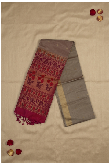 Elegant Dove Grey Banarasi Silk Saree With Floral Woven Rich Pallu