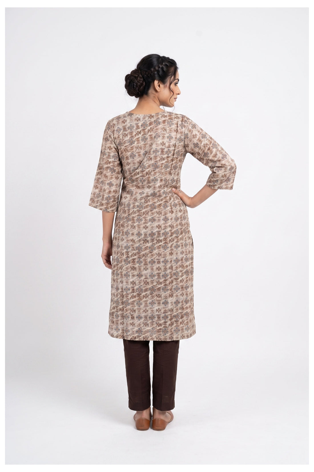 Mocha Beige Printed Kurta Pant Set With Woven Dupatta