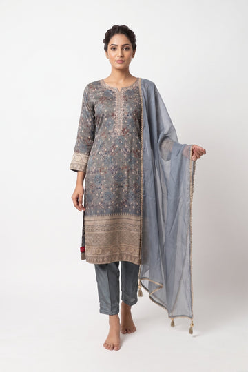 Smoky Grey Printed Kurta Pant Set With Organza Dupatta