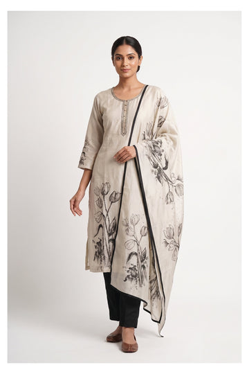 Ivory Floral Printed Kurta Pant Set With Dupatta