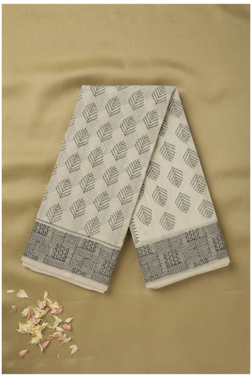 Ivory Banarasi Art Silk Saree For Wedding & Party Wear
