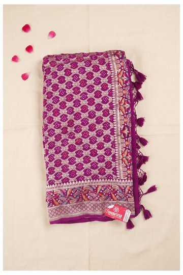 Elegant Magenta Banarasi Georgette Saree With Zari Jaal And Meenakari Border
