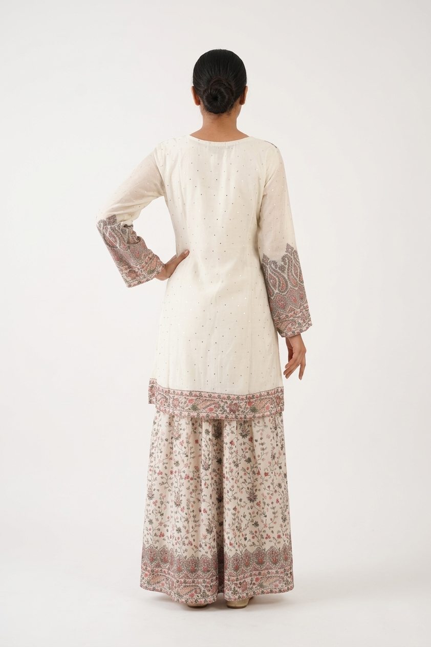 Ivory Floral Printed Kurta Set With Dupatta & Flared Skirt