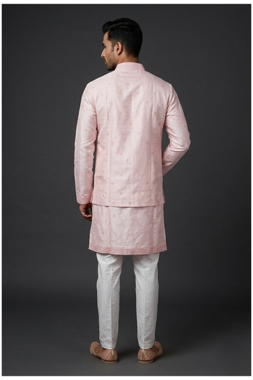 Men'S Embroidered Kurta Set With Jacket