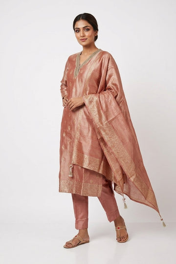 Rose Gold Banarasi Silk Designer Kurta Pant Set With Dupatta
