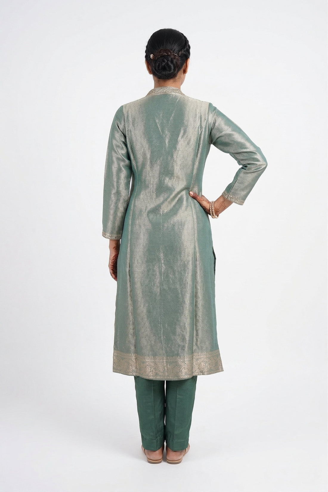 Elegant Sage Green Woven Kurta Set With Dupatta