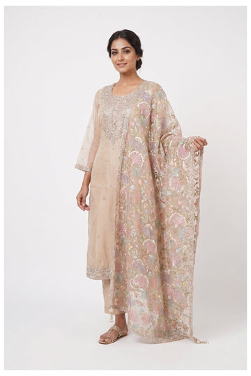 Blush Beige Embroidered Kurta Pant Set With Dupatta