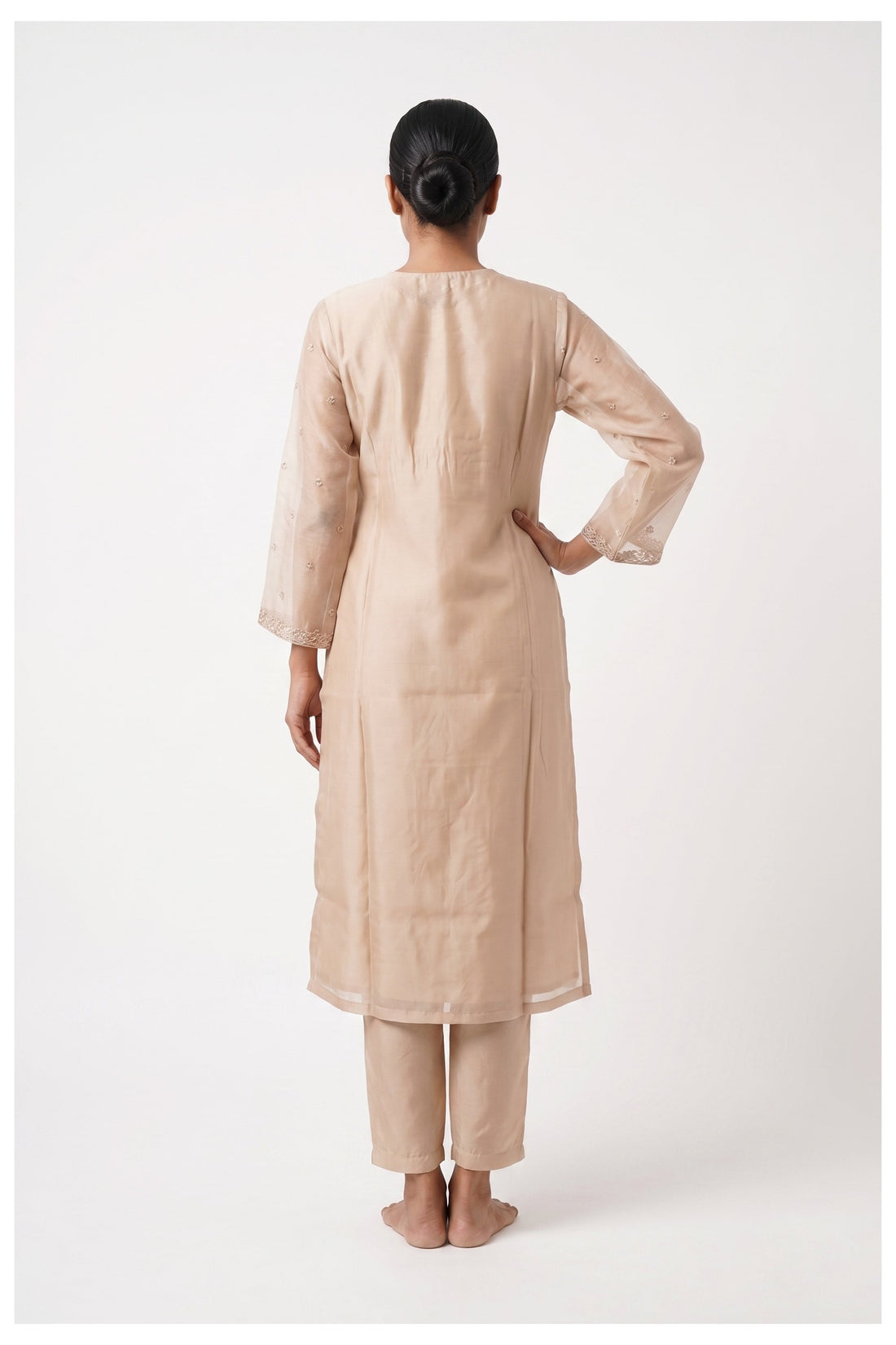 Blush Beige Embroidered Kurta Pant Set With Dupatta
