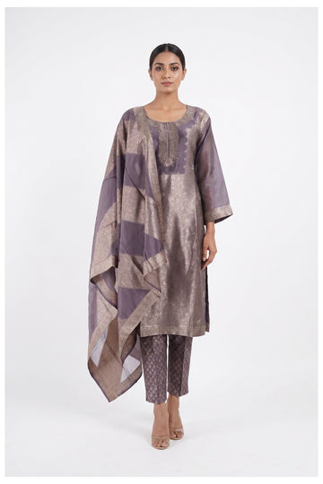 Lavender Brocade Kurta Pant Set With Dupatta