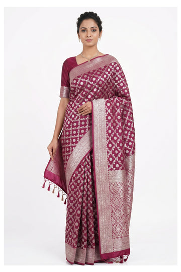 Magenta Banarasi Silk Saree With Zari Jaal Weaving