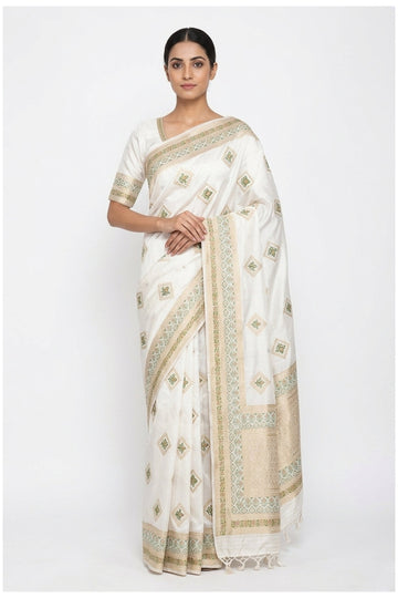 Off White Banarasi Silk Saree With Elegant Woven Border