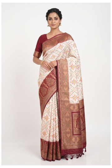 Off White Banarasi Silk Saree With Maroon Border And Floral Butta Design