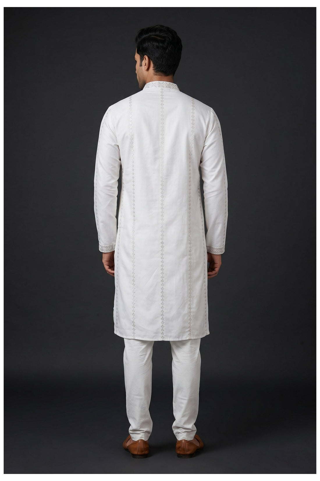 Off White Embroidered Men'S Kurta With Band Collar