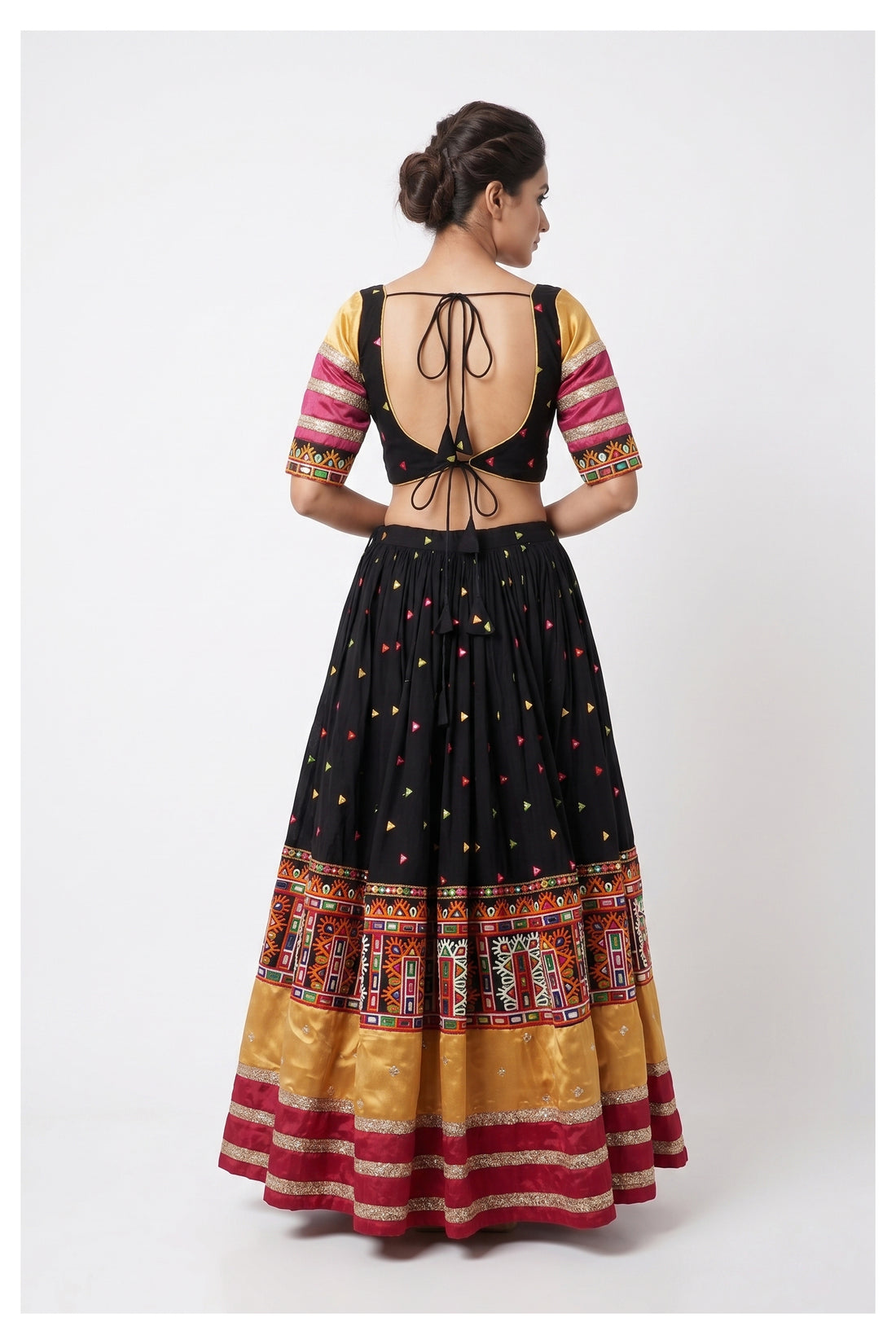 BLACK CHANIYA CHOLI