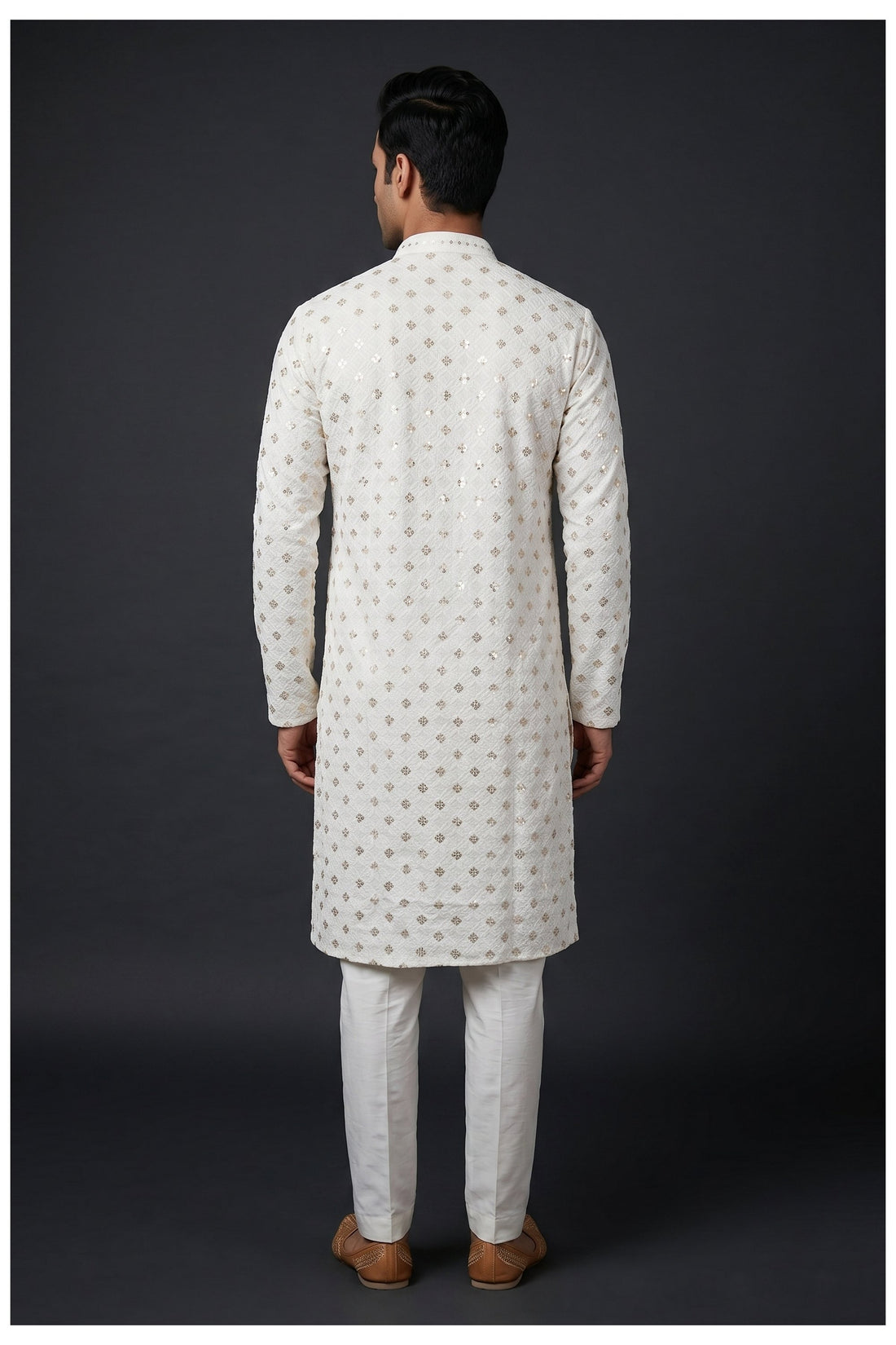 Off White Embroidered Men'S Kurta