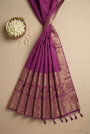 Elegant Purple Silk Saree With Golden Zari Border And Pallu