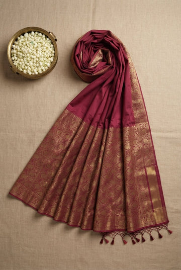 Elegant Deep Magenta Silk Cotton Saree With Intricate Golden Zari Border