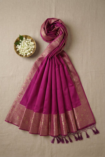 Elegant Rani Pink Banarasi Silk Saree With Ornate Gold Zari Weaving