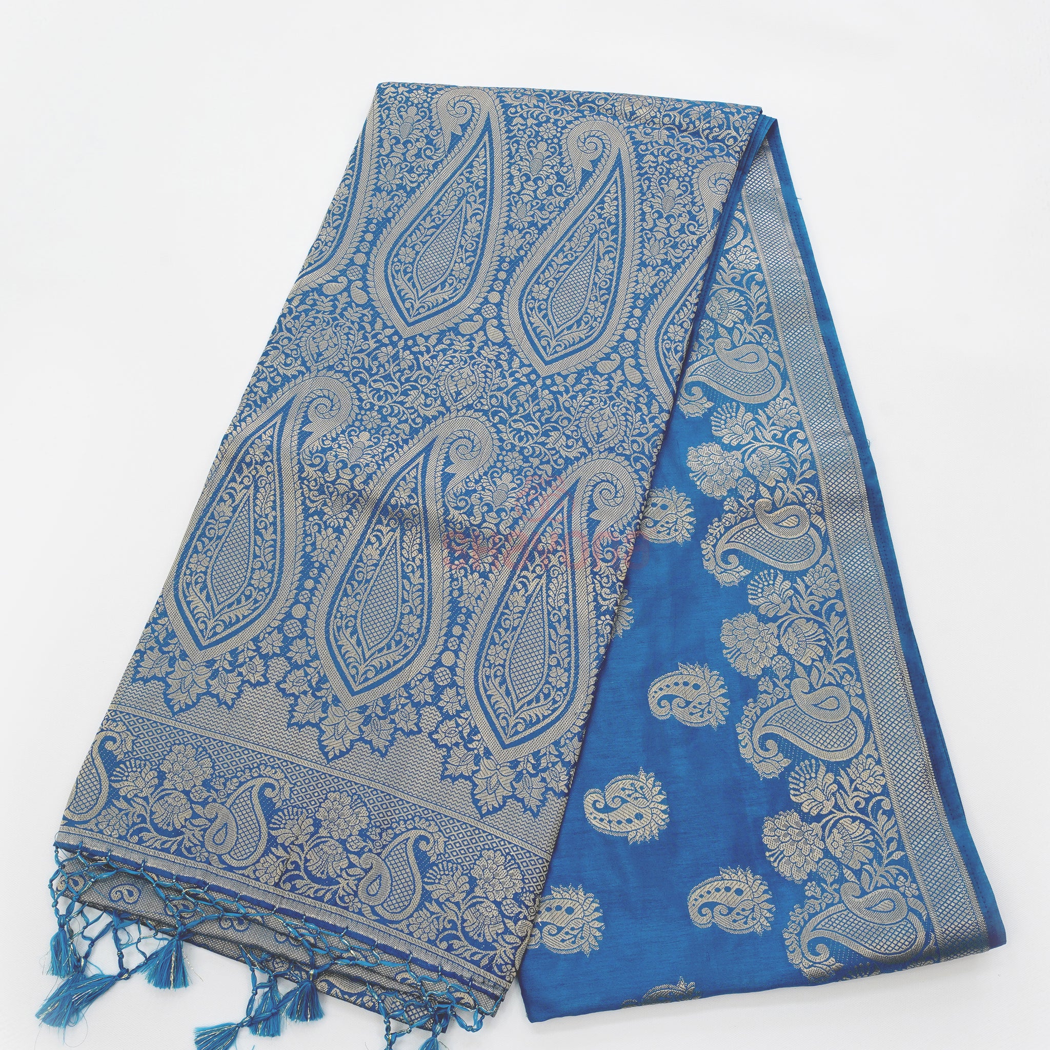 Light Blue Banarasi Soft Silk Saree – Elegance in Every Weave