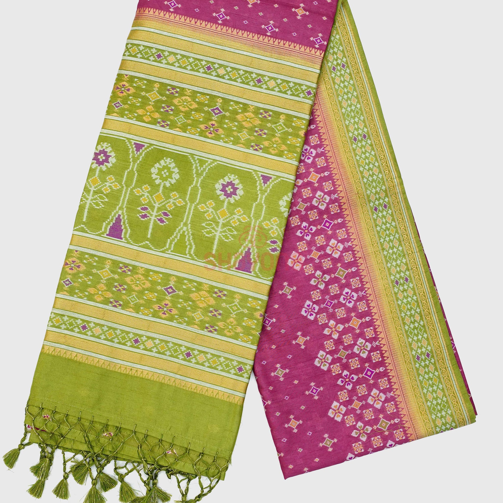 Onion & Mehendi Green Ghicha Art Silk Saree