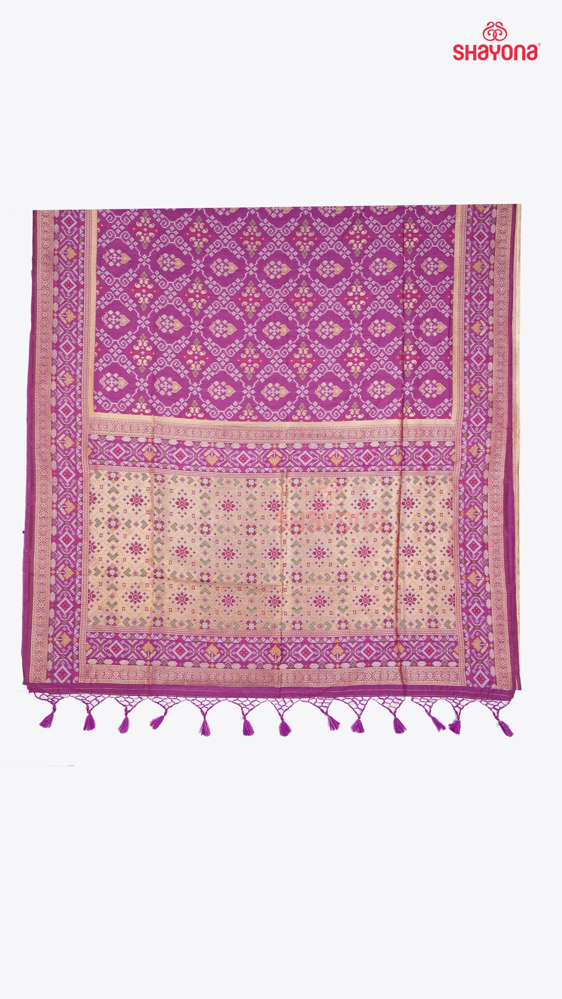 Dark Magenta coloured Ghicha Art Silk Saree