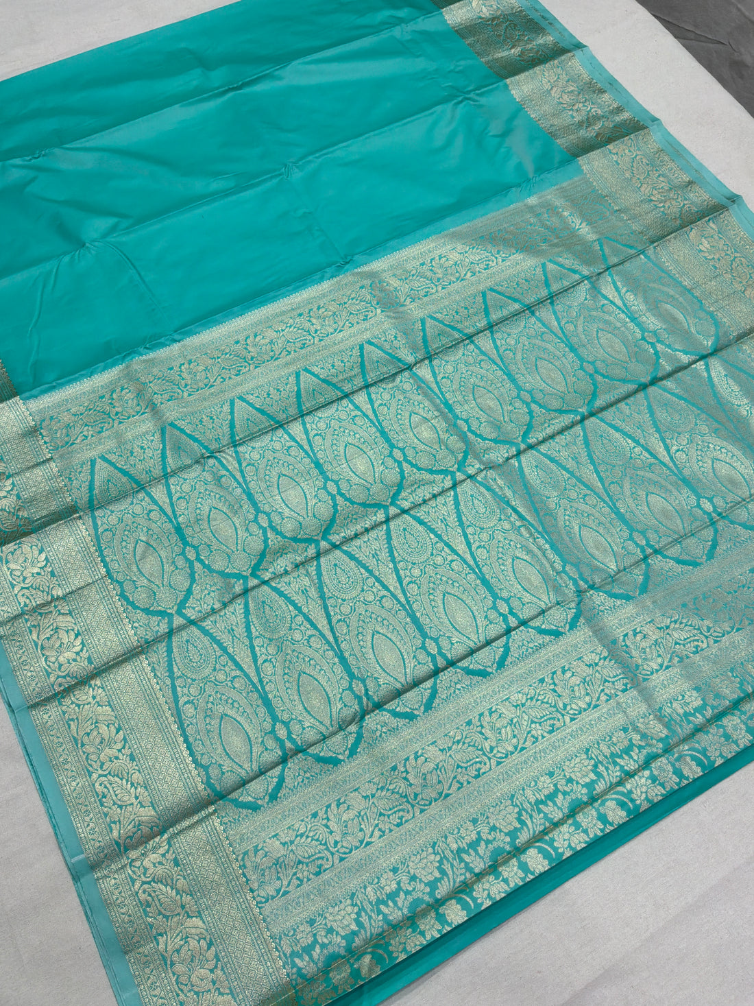 Nakshi Zari Saree