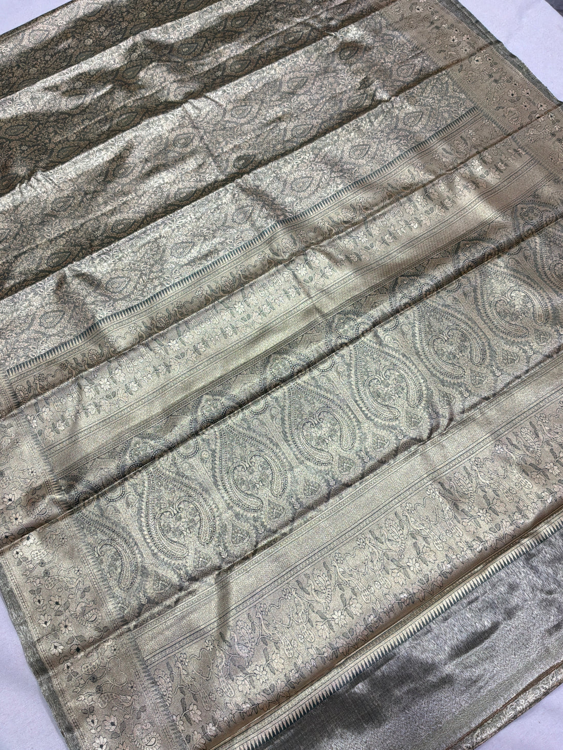 Dharmavaram Tissue Jaal Saree