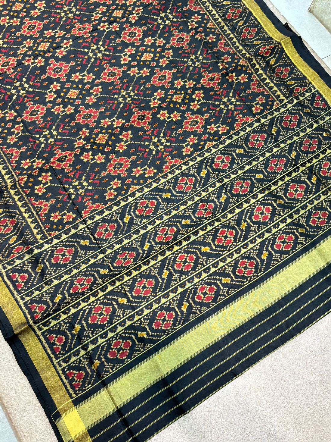 Pure Rajkoti Patan Patola Silk Saree