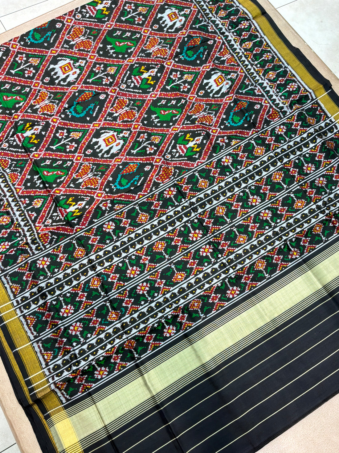 Pure Rajkoti Patan Patola Silk Saree