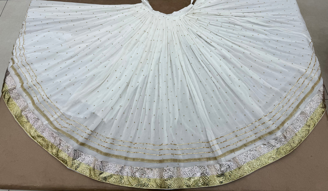 IVORY - MAGENTA CHANIYA CHOLI
